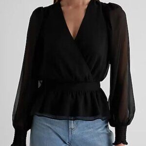 EXPRESS VNECK PEPLUM SMOCKED TOP SIZE SMALL